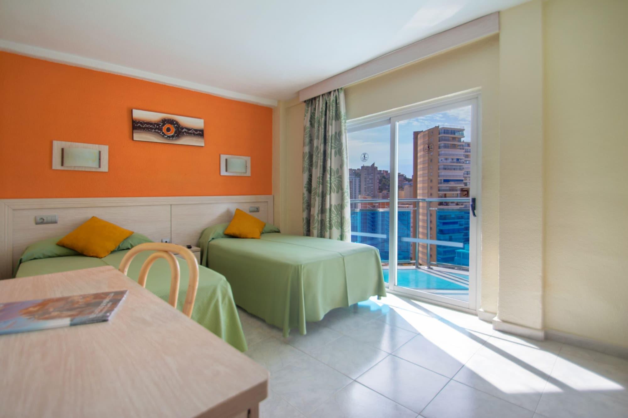 Hotel Servigroup Calypso Benidorm Bagian luar foto