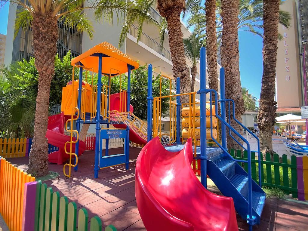 Hotel Servigroup Calypso Benidorm Bagian luar foto