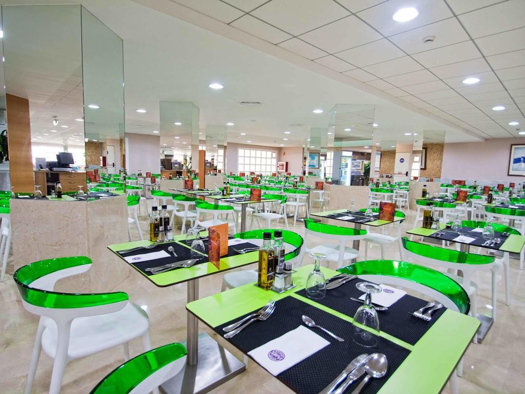 Hotel Servigroup Calypso Benidorm Bagian luar foto