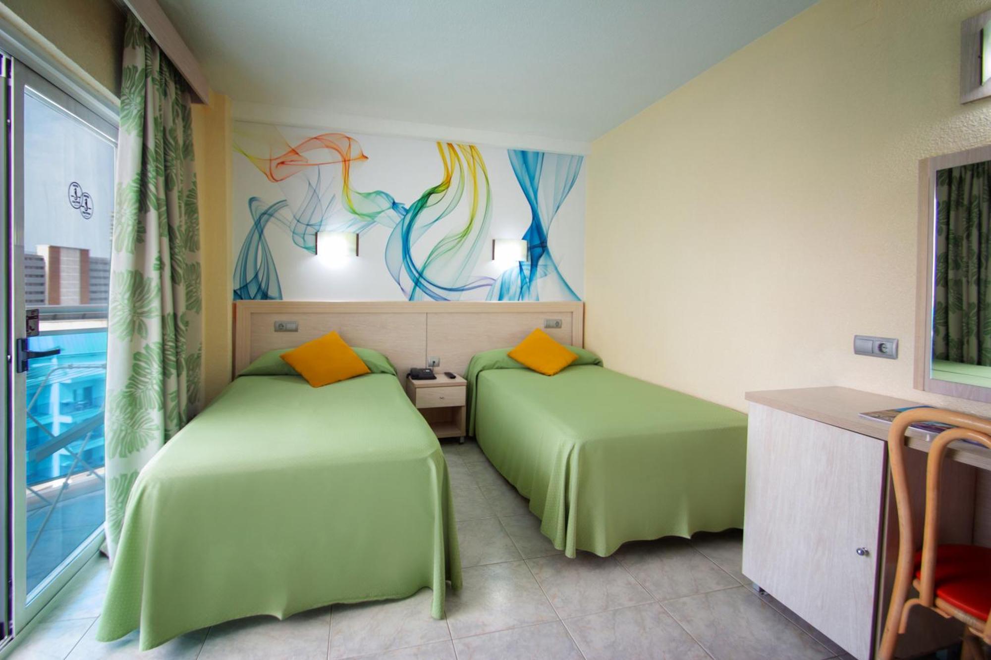 Hotel Servigroup Calypso Benidorm Ruang foto