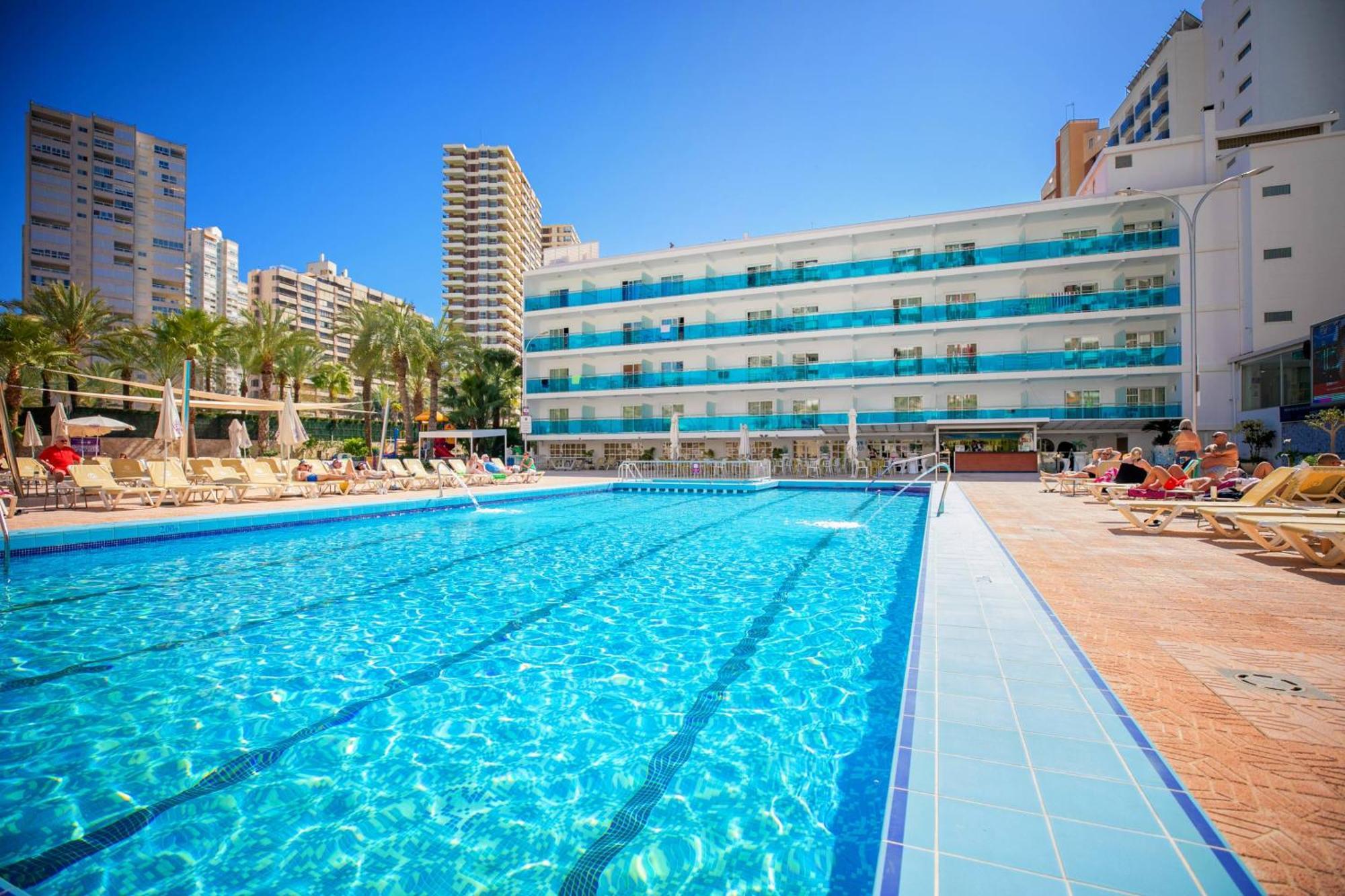 Hotel Servigroup Calypso Benidorm Bagian luar foto