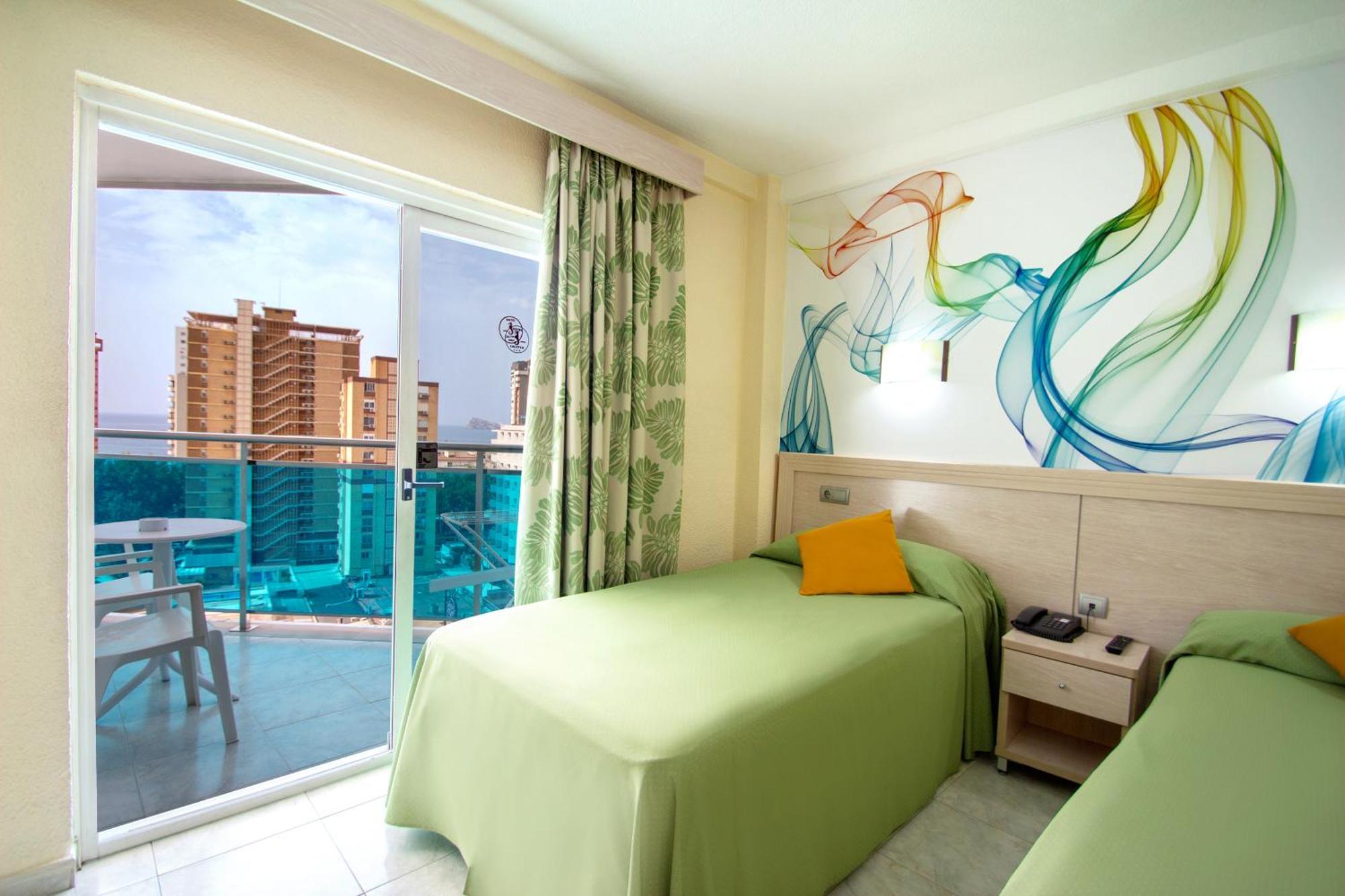 Hotel Servigroup Calypso Benidorm Ruang foto