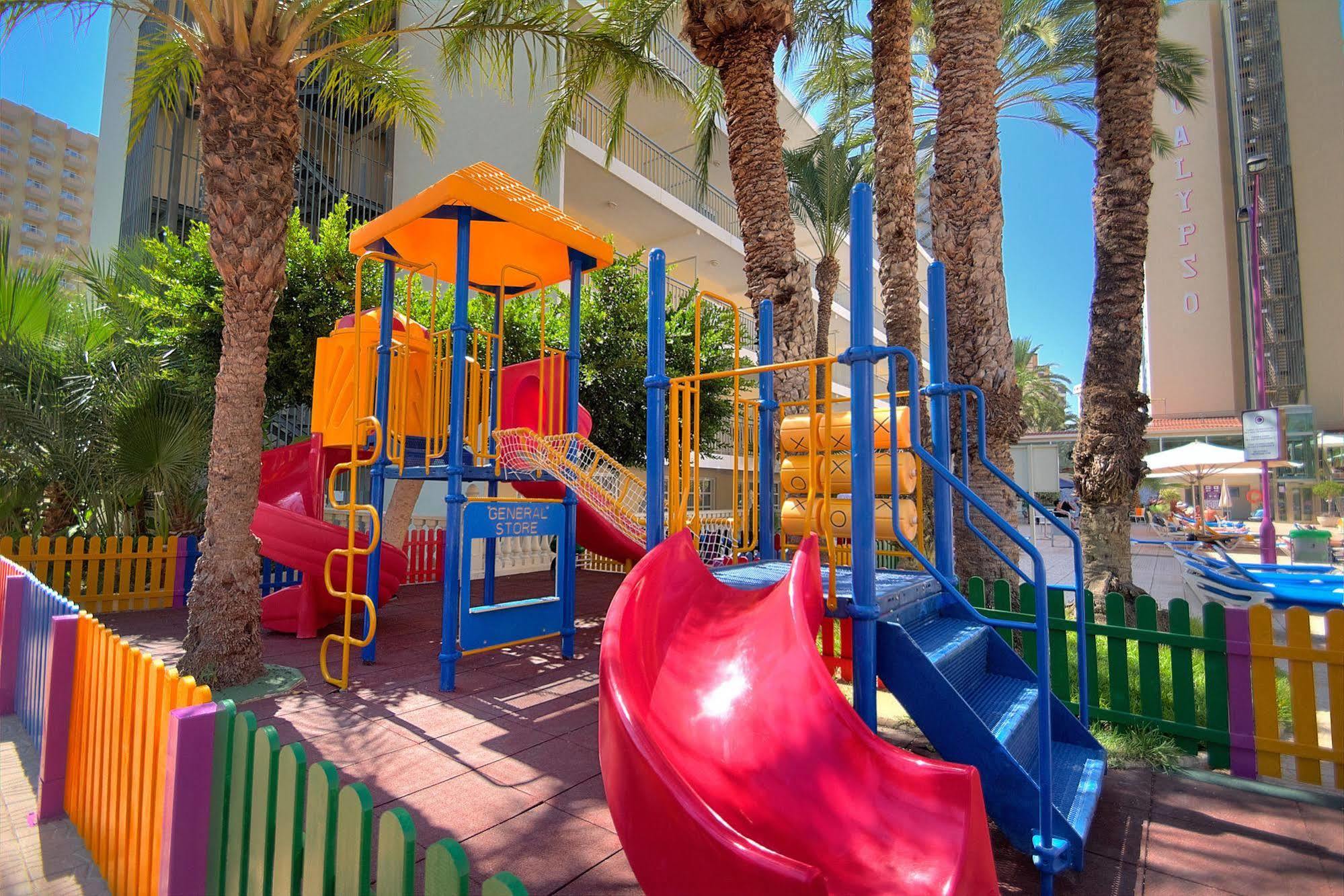 Hotel Servigroup Calypso Benidorm Bagian luar foto